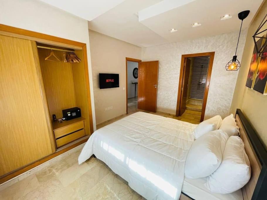 A 2 Minutes De Casa Finance City, Appartement Avec 2 Chambres 카사블랑카 외부 사진