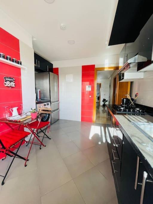 A 2 Minutes De Casa Finance City, Appartement Avec 2 Chambres 카사블랑카 외부 사진